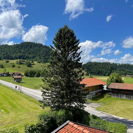 Geraeumiges Domizil Mit Bergblick Und Sauna Oberwössen Esterno foto