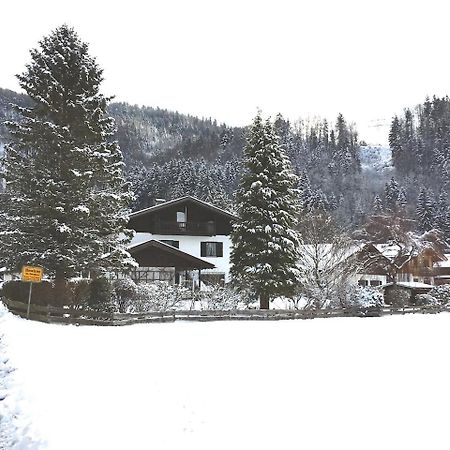 Geraeumiges Domizil Mit Bergblick Und Sauna Oberwössen Esterno foto